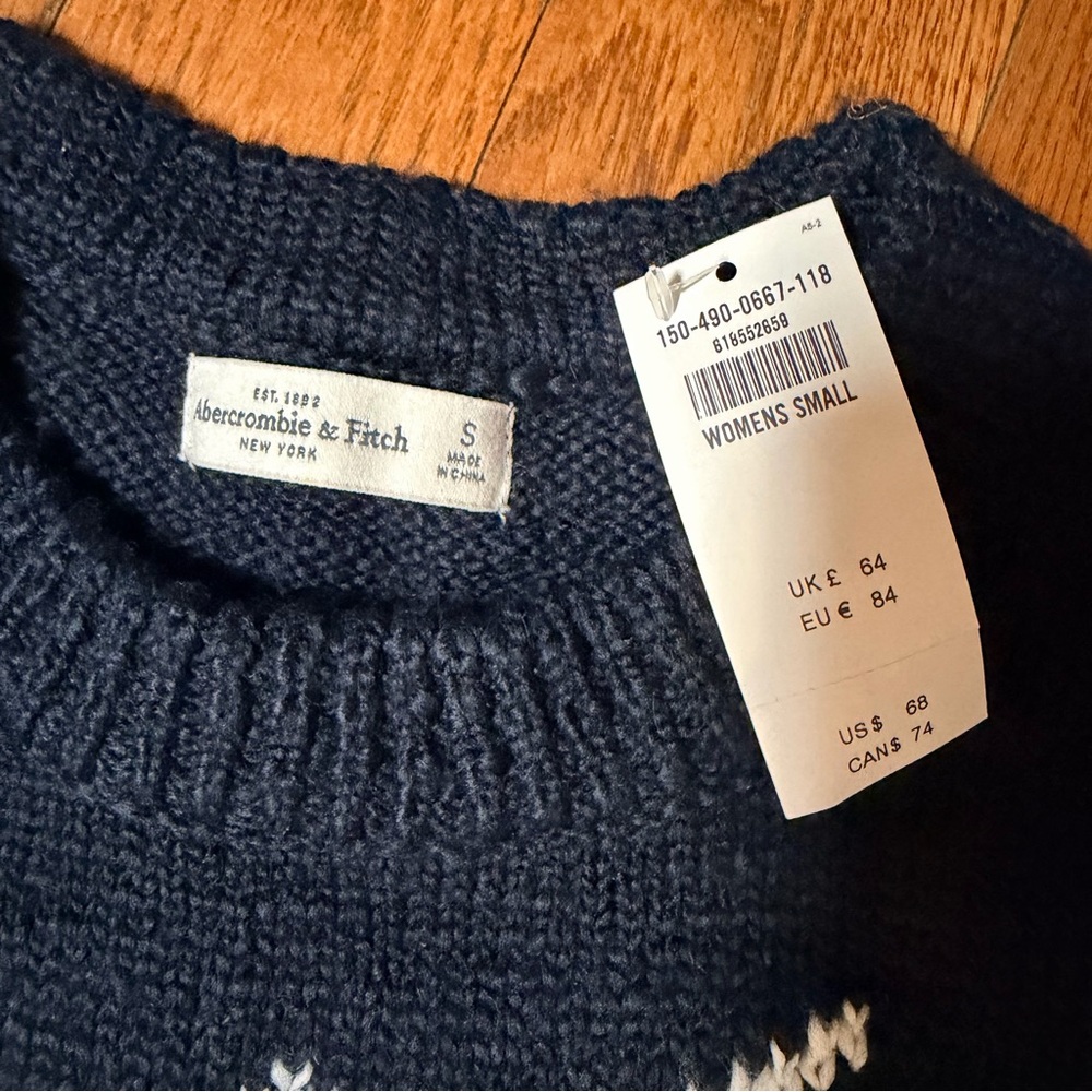 Abercrombie Fitch Womens Snowflake Fair Isle Sweater Navy White-NWT-Size S - Picture 3 of 5